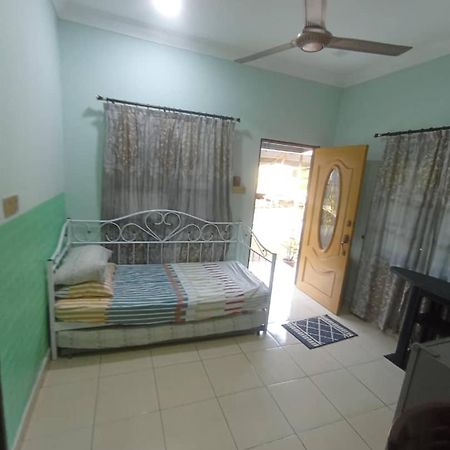 Homestay Sri Ladang 쿠알라트렝가누 외부 사진
